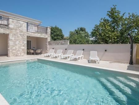 Apartments Barbara Umag Exterior photo
