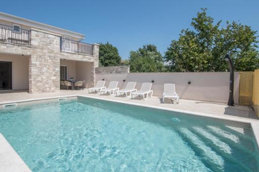 Apartments Barbara Umag Exterior photo